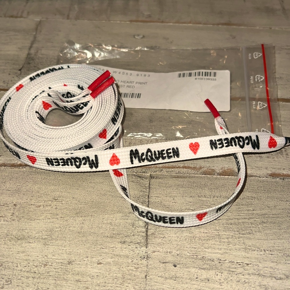 NEW Alexander McQueen Logo Heart Print Shoe Laces- Extremely Rare & Hard to Find